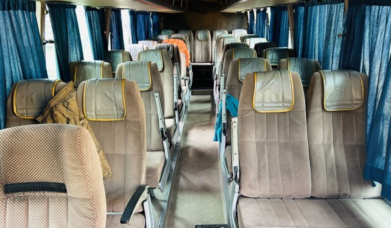 
								TATA LPT 912 BUS full									