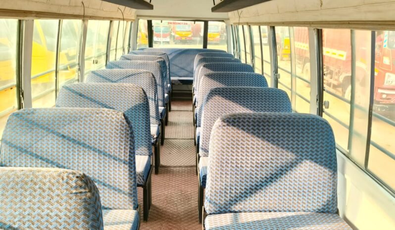 
								SWARAJ MAZDA BUS full									