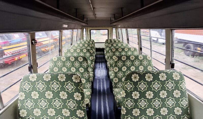 
								SWARAJ MAZDA BUS full									