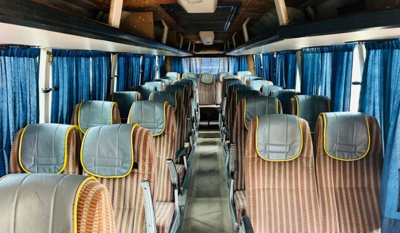 
								TATA LPT 912 BUS full									
