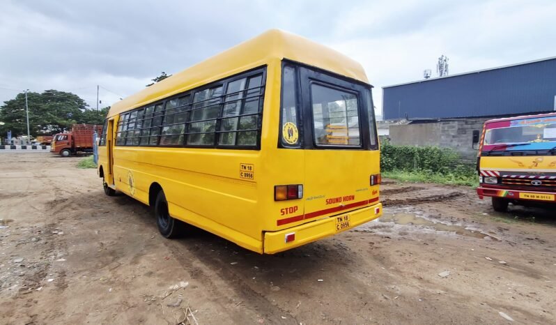 
								SWARAJ MAZDA BUS full									