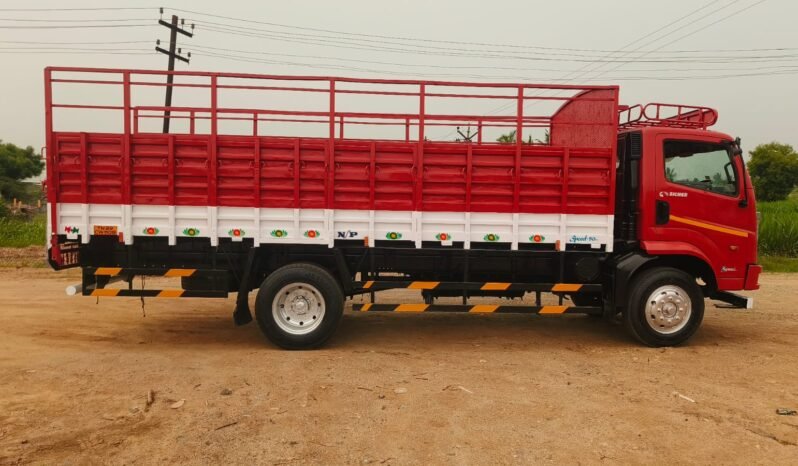 
								EICHER PRO 2110 full									