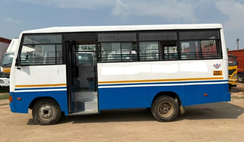 
								MAHINDRA TOURISTER 25 SEATER – 2009 MODEL full									